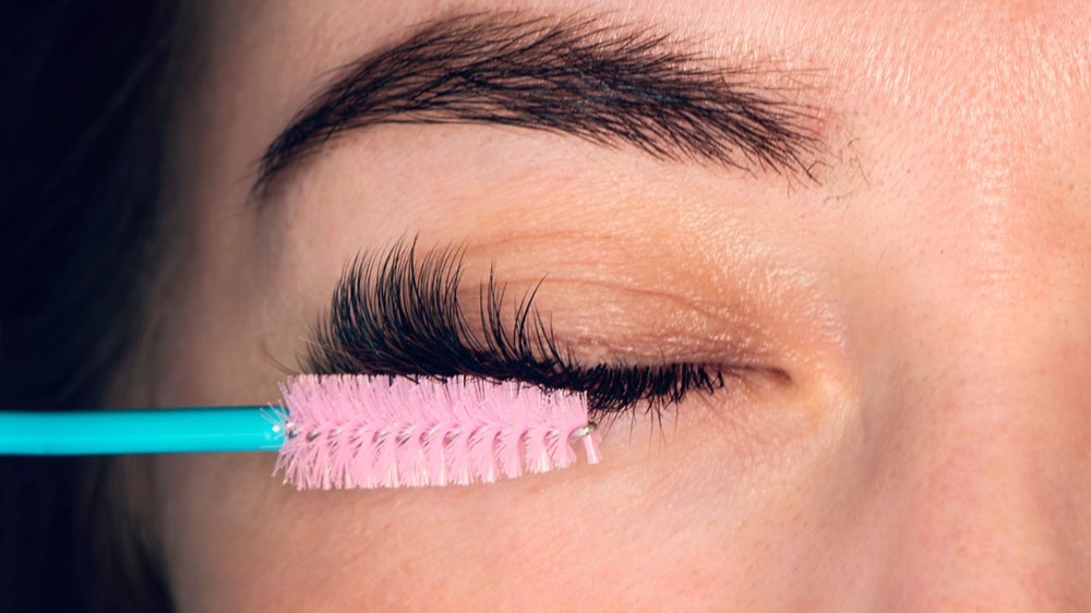 How to Wash Eyelash Extensions?